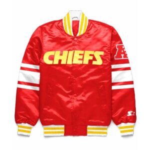 cheerleaders-kansas-city-chiefs-red-jacket