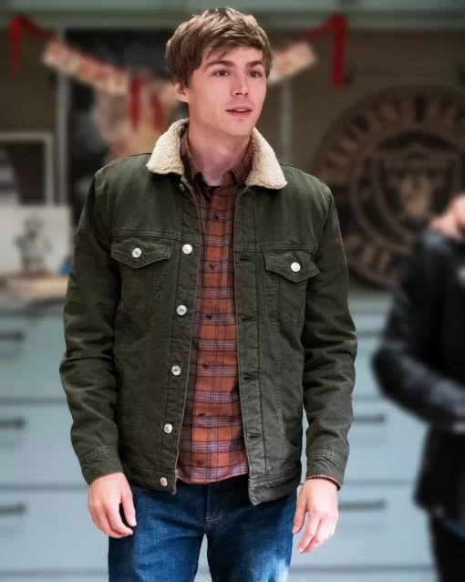 13-reasons-why-alex-standall-denim-green-jacket