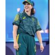 green-tracksuit-rachael-gunn-australian-paris-olympic-2024