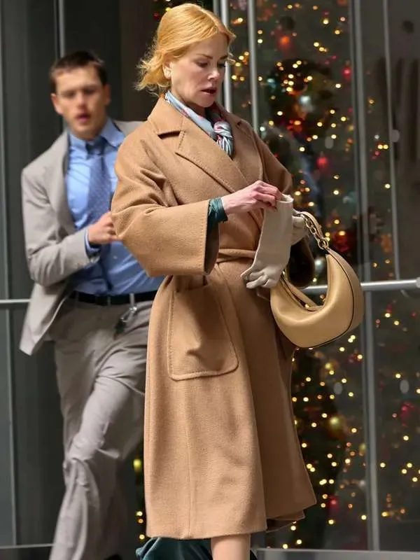 babygirl-2024-romy-brown-trench-coat