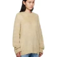 fixer-to-fabulous-s06-jenny-marrs-knitted-sweater