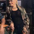 gwen-stefani-cardigan