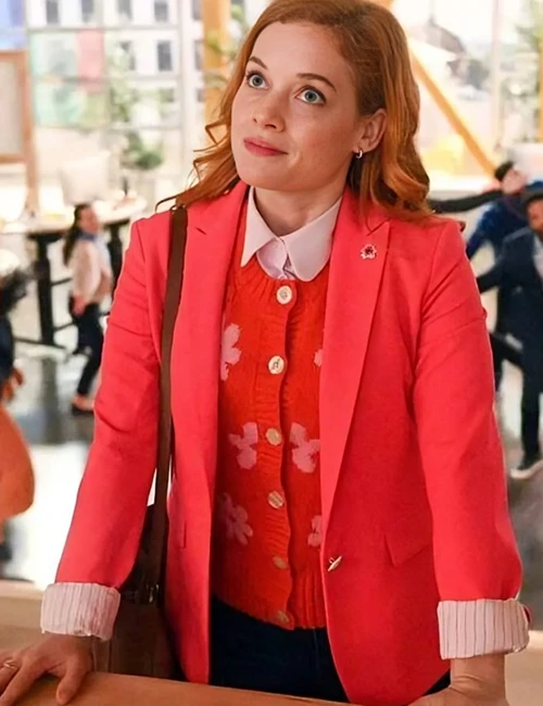 jane-levy-pink-blazer