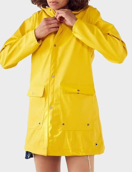 jane-levy-yellow-raincoat