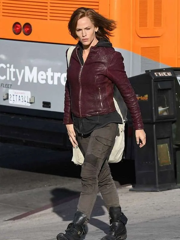 jennifer-garner-leather-jacket