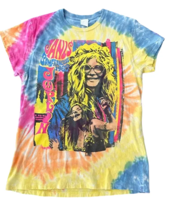 kelly-clarkson-janis-sanfrancisco-1969-joplin-tie-dye-t-shirt-600x750