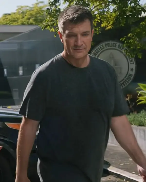 nathan-fillion-shirt