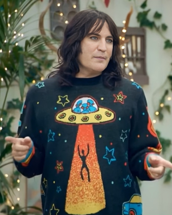 noel-fielding-sweater