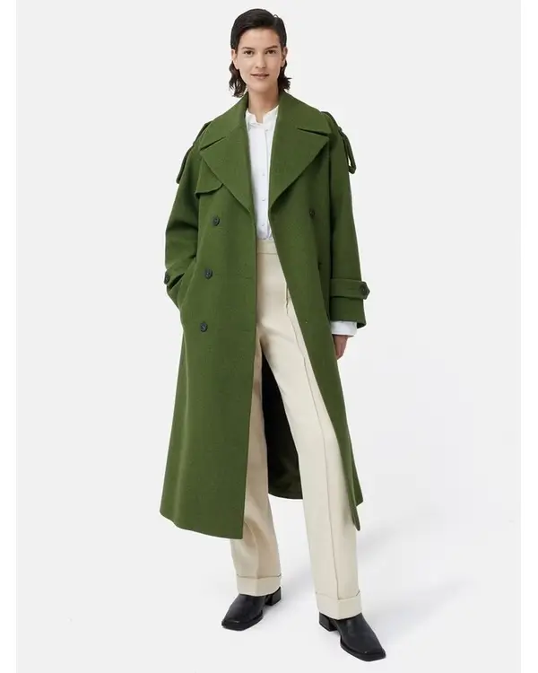 playing-nice-2025-wool-coat