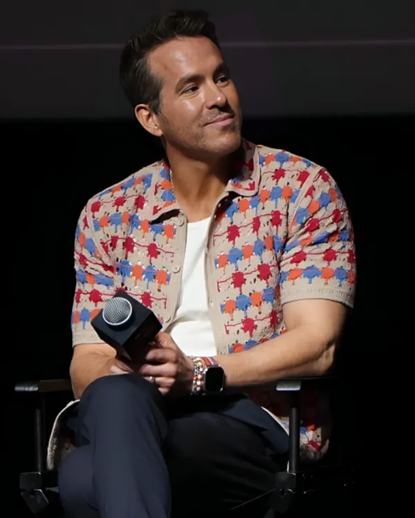 ryan-reynolds-crochet-shirt-600x750