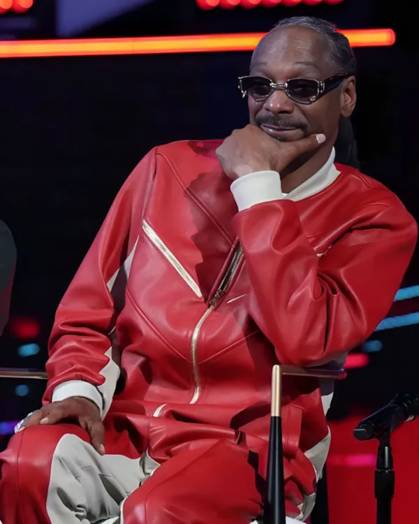 snoop-dogg-red-leather-tracksuit-600x750