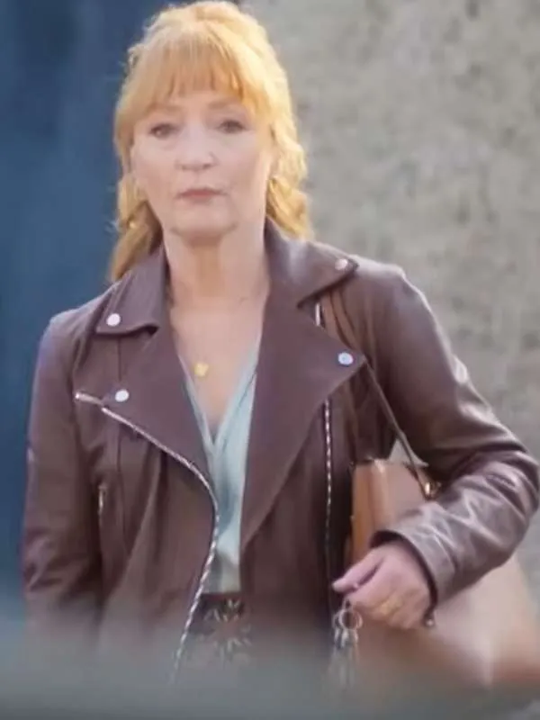 susan-ryeland-brown-leather-jacket