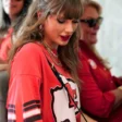 taylor-swift-kansas-city-chiefs-t-shirt-jersey