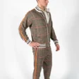 the-gentlemen-lonsdale-tracksuit-for-men-and-women-600x750