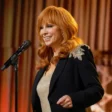 the-voice-black-reba-mcentire-embroidered-blazer-600x750