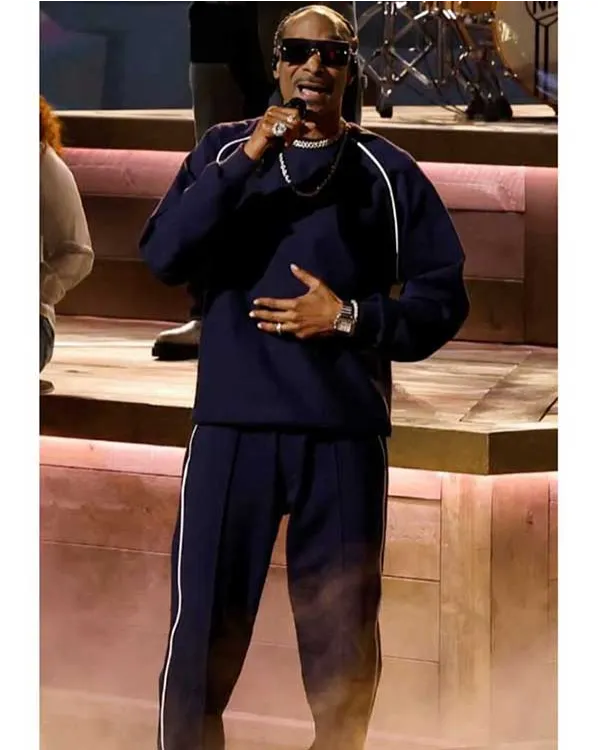 the-voice-s26-snoop-dogg-blue-tracksuit-600x750