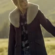 yellowstone-beth-dutton-brown-coat